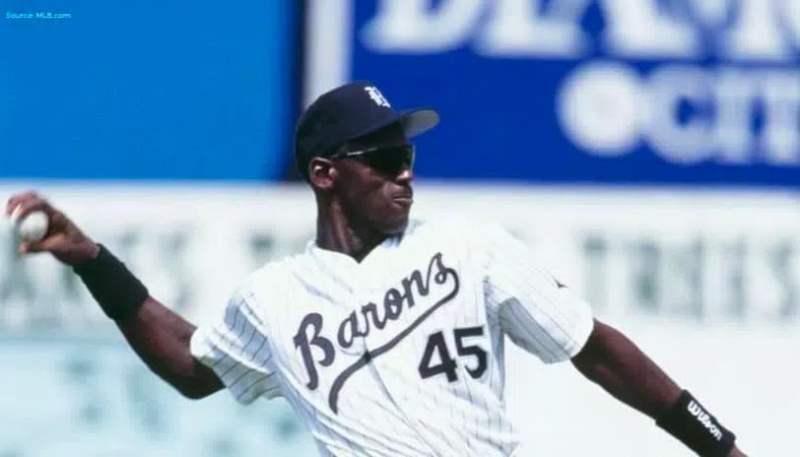 what jersey number did michael jordan wear in baseball2