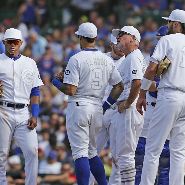how to wear a baseball jersey fashionably2