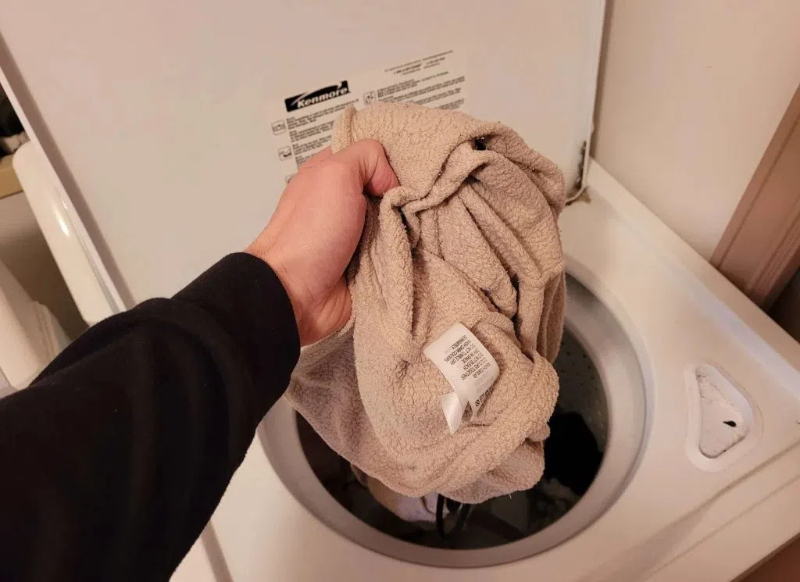 how to wash essentials sweatpants