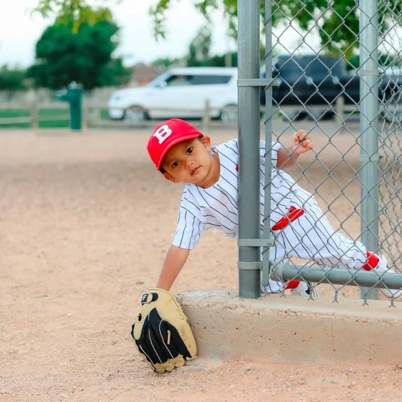 How Big Is A Youth Small Baseball Jersey?