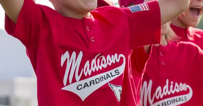 how to put letters on baseball jersey1