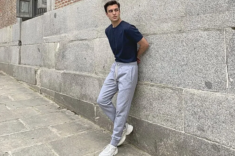 are jeans warmer than sweatpants