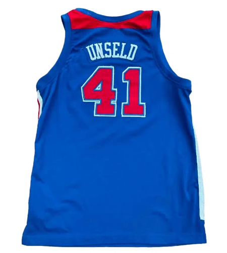 How To Tailor A Basketball Jersey?