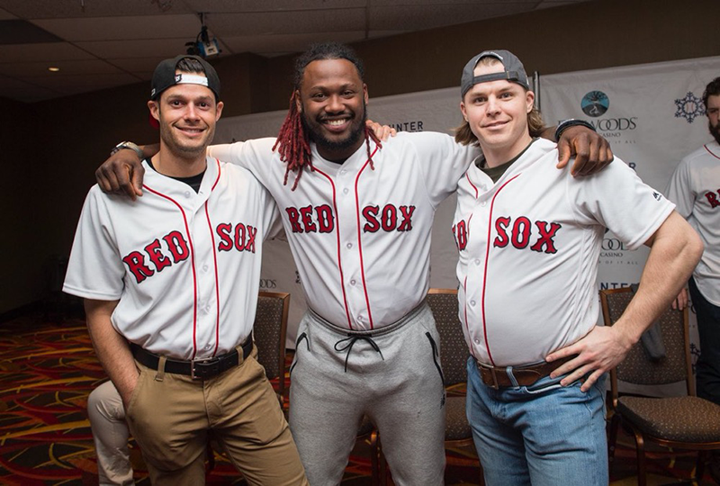 How To Tuck in A Baseball Jersey?