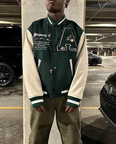 what to wear under a baseball jacket reddit2