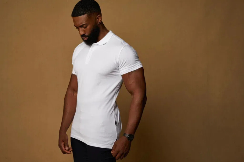 Do Men Tuck in Polo Shirts?