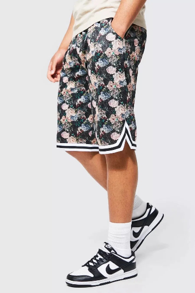 how to style floral basketball shorts2