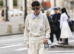 what shirt to wear with sweatpants.jpg