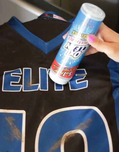 can i use oxiclean on basketball jersey1