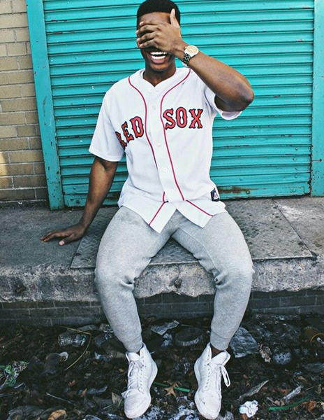 how to style white baseball jersey2