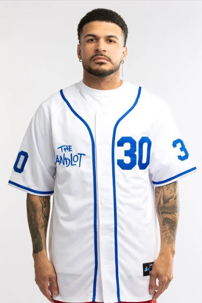 what can i wear with a baseball jersey1