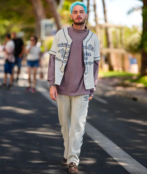 wear baseball jersey men2