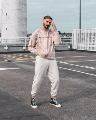 What To Wear with White Sweatpants?