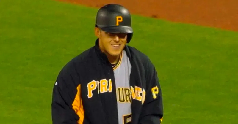 why do baseball teams have jacket runners1