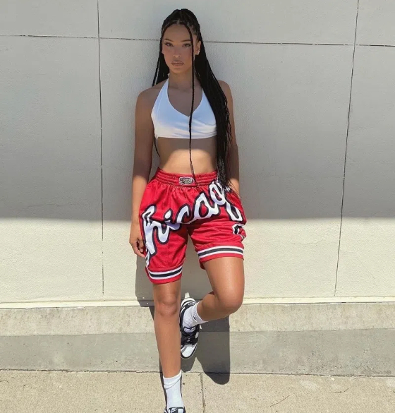 How To Wear Basketball Shorts As A Girl?