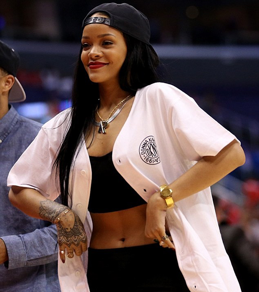 can you wear a baseball jersey unbuttoned2