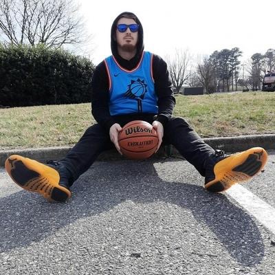 How To Wear A Basketball Jersey in The Winter?