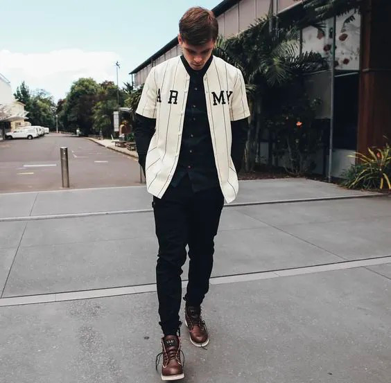 How Can Men Wear A Baseball Jersey for A Casual Yet Stylish Look?