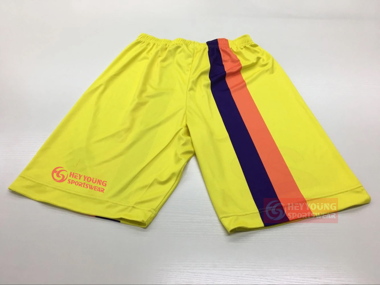 Manufacture 100% Polyester Custom Sublimated Youth Basketball Uniforms