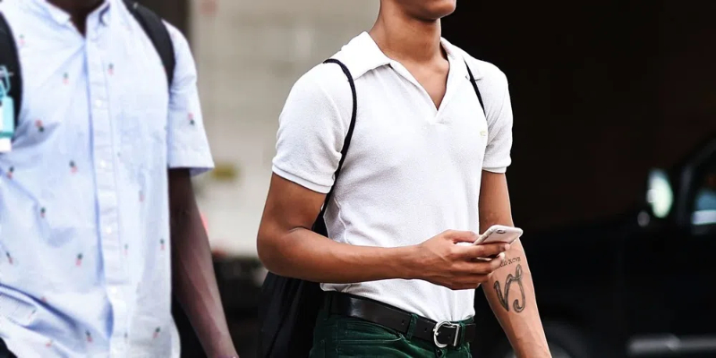 How To Keep White Polo Shirts White?