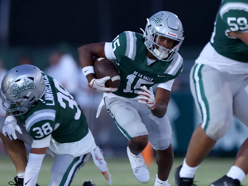 V Sportswear Inc High School Uniforms