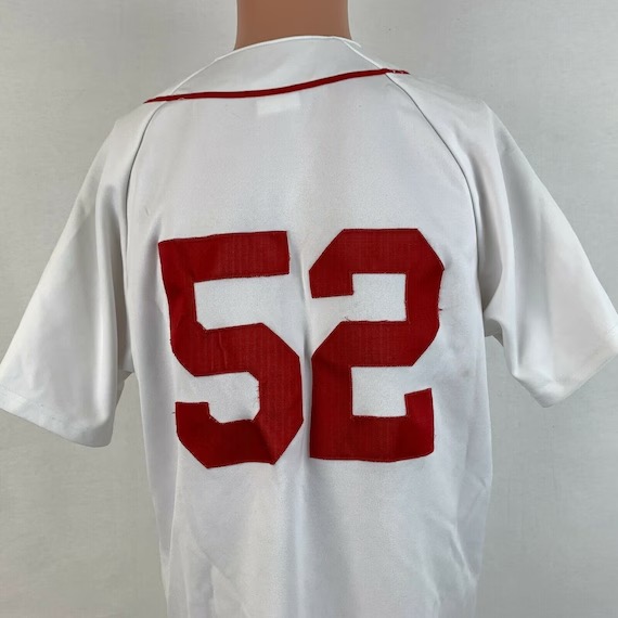 What Size Is A 52 Baseball Jersey?