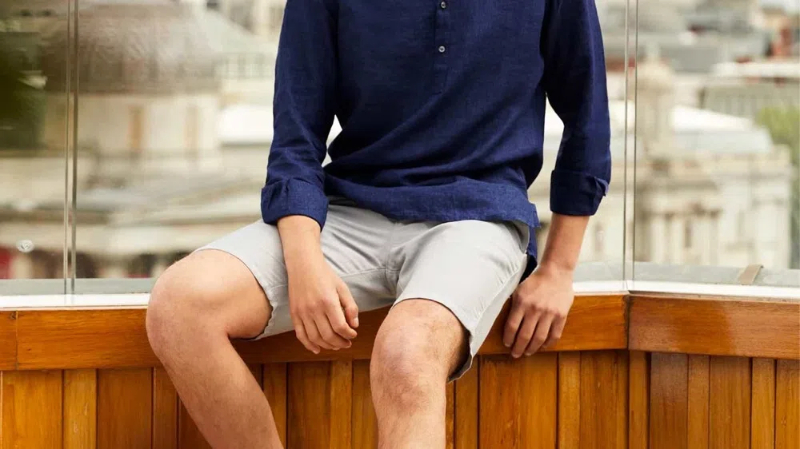 What Color Shirt Goes with Grey Basketball Shorts?