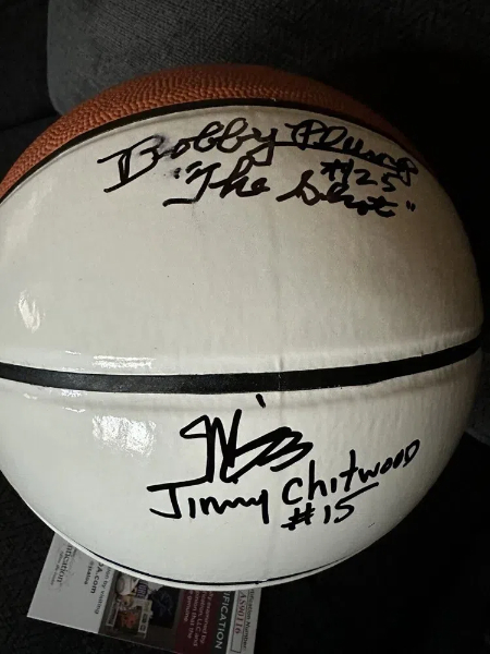 what was bobby plump's basketball jersey number2