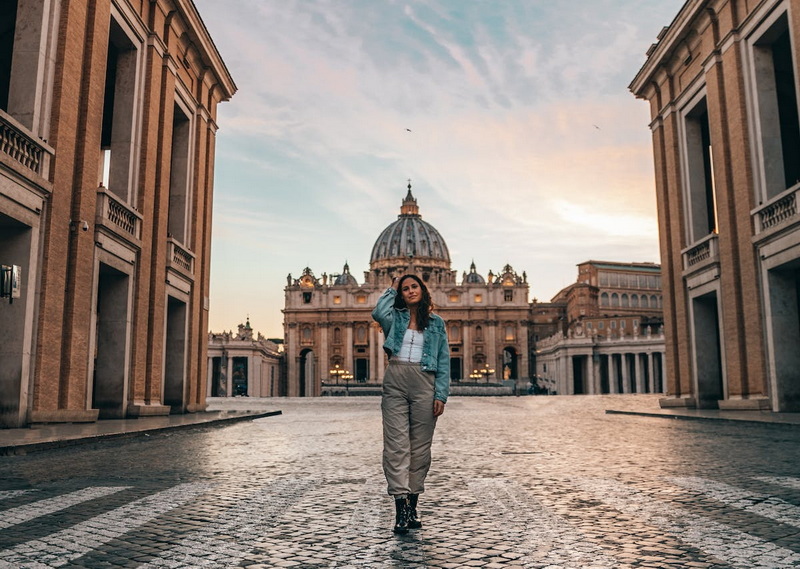 Can You Wear Sweatpants To The Vatican?