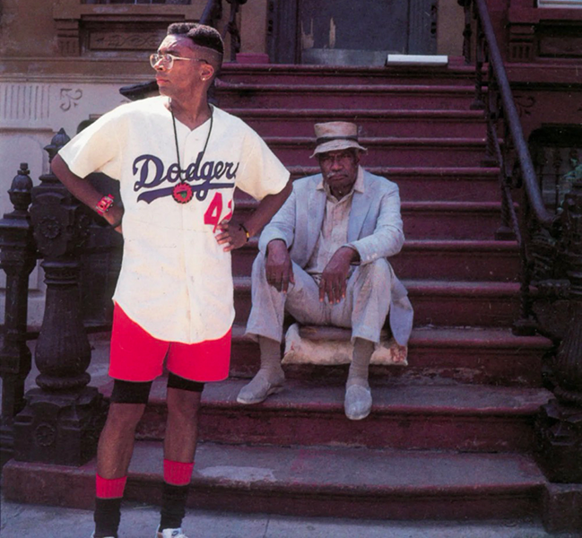 how to wear a baseball jersey casually2