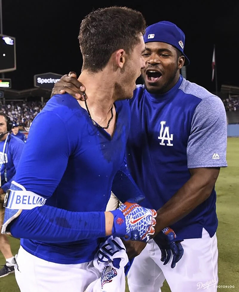 do you wear an undershirt with a baseball jersey1