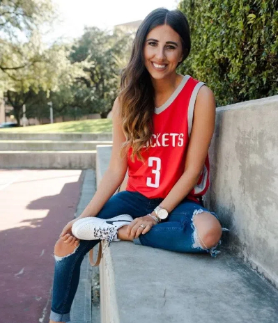How To Wear A Basketball Jersey in The Summer?