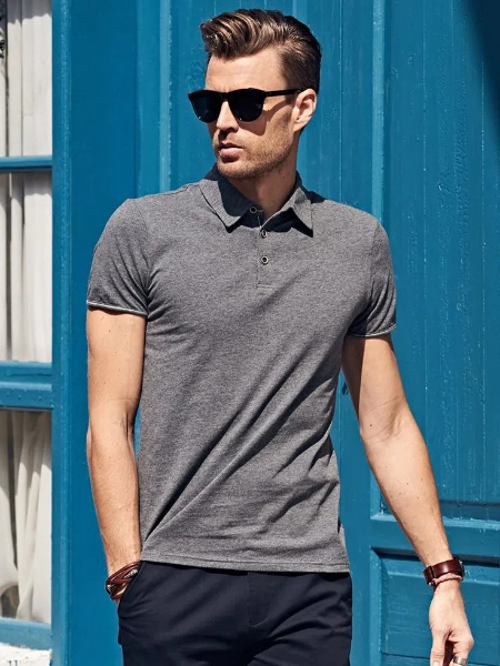 How To Dress with Polo Shirts?