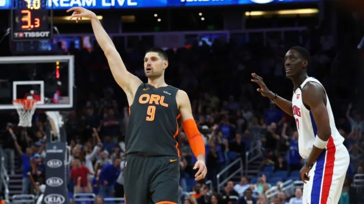how to wear a basketball jersey to a game1