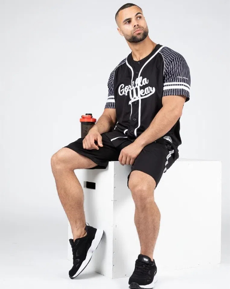 how to wear a baseball jersey shirt