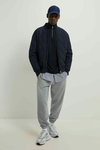 what to wear with dark gray sweatpants1