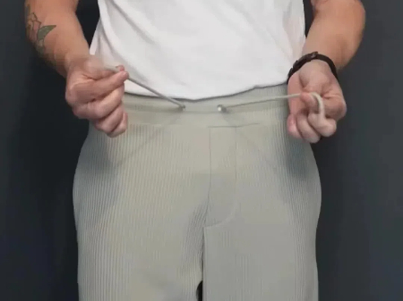 How To Tie Sweatpants?